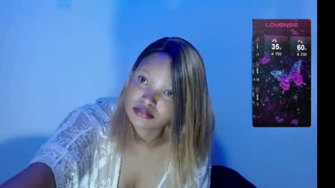 chocolatemilkebony online show from 02/15/25, 10:21