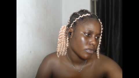 chocoslut20 online show from 03/08/25, 10:24