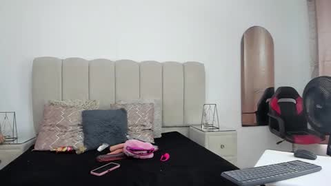 ChoeANDbritany online show from 10/12/25, 07:35