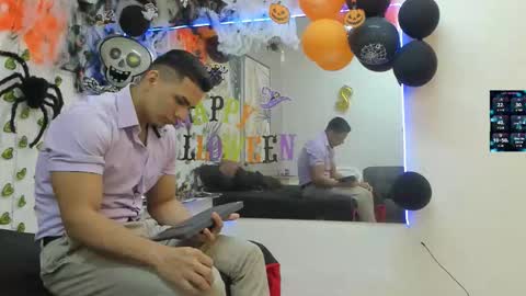 Snapshot of choreythaiylor chatting on 10/14/25, 03:13 Chorey Thaylor online show from 10/14/25, 03:13