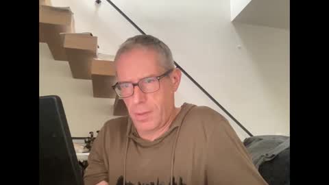 Snapshot of choupipat1 chatting on 10/09/25, 09:51 choupipat1 online show from 10/09/25, 09:51