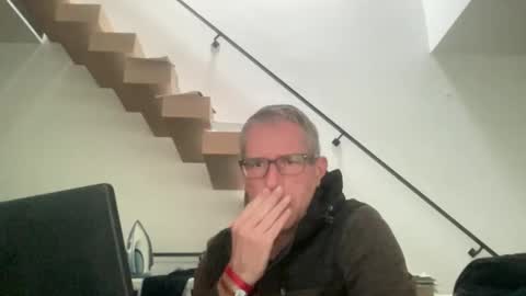 Snapshot of choupipat1 chatting on 10/20/25, 07:20 choupipat1 online show from 10/20/25, 07:20