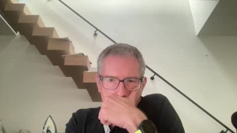 Snapshot of choupipat1 chatting on 11/07/25, 10:15 choupipat1 online show from 11/07/25, 10:15