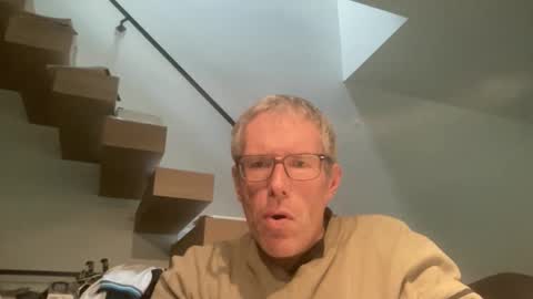 Snapshot of choupipat1 chatting on 11/14/25, 01:21 choupipat1 online show from 11/14/25, 01:21