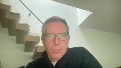 Snapshot of choupipat1 chatting on 11/20/25, 11:10 choupipat1 online show from 11/20/25, 11:10