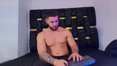 Chris B online show from 11/18/25, 06:45