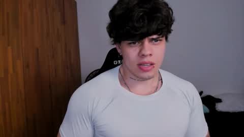 Chris Cooper Independent model online show from 02/11/25, 06:40