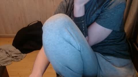 Snapshot of chriser_xxx chatting on 12/31/24, 10:12 chriser_xxx online show from 12/31/24, 10:12