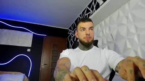 Snapshot of chrisjordan666 chatting on 10/23/25, 06:13 Chris Jordan online show from 10/23/25, 06:13