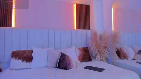 Snapshot of christal_jane chatting on 11/12/25, 02:17 christal_jane online show from 11/12/25, 02:17