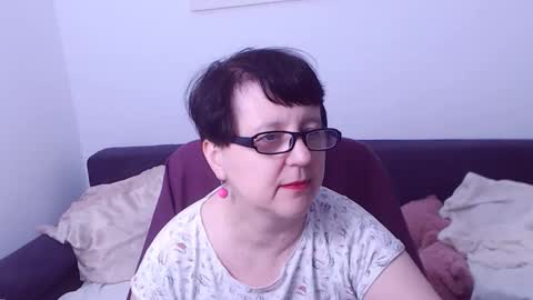 Christa online show from 10/20/25, 02:45