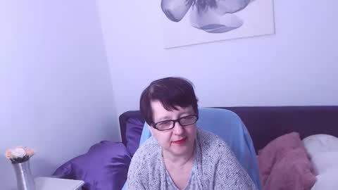 Christa online show from 11/19/25, 10:32