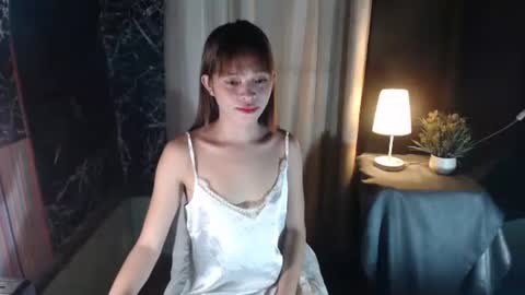 christin_gray online show from 09/17/25, 03:19