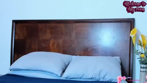 Christine -  online show from 02/11/25, 01:51