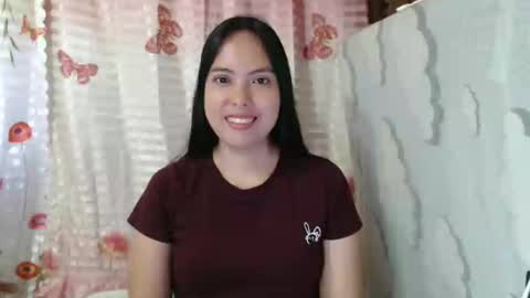 Snapshot of christine_scott chatting on 01/30/25, 01:11 christine_scott online show from 01/30/25, 01:11