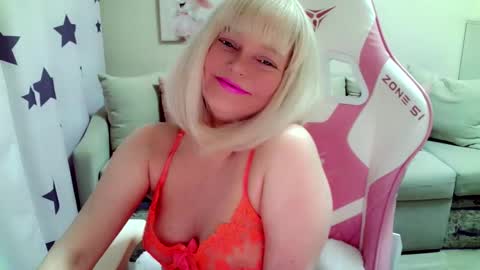 Christi online show from 11/05/25, 06:57