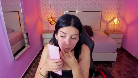 CHRISTY  online show from 10/11/25, 07:23