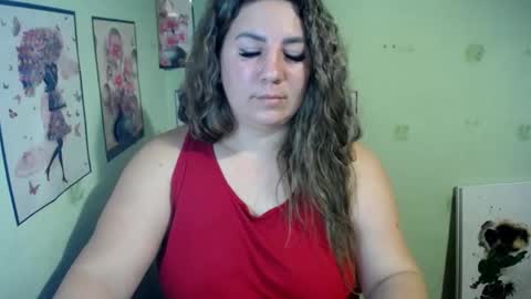 Snapshot of chrystalbella chatting on 01/27/25, 07:14 Diana online show from 01/27/25, 07:14