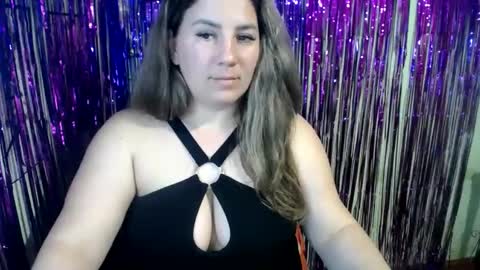 Snapshot of chrystalbella chatting on 03/10/25, 09:21 Diana online show from 03/10/25, 09:21