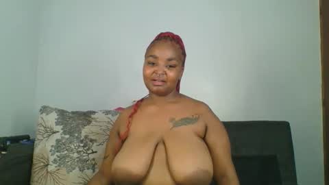 chubby_princess2 online show from 10/04/25, 01:31