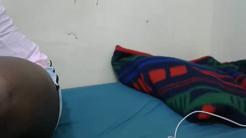 Snapshot of chubby_queenie07 chatting on 10/20/25, 02:01 DivaDee online show from 10/20/25, 02:01