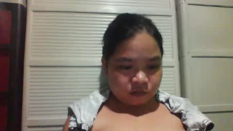 Snapshot of chubbysquirt69xx chatting on 12/13/24, 03:43 Ashley online show from 12/13/24, 03:43
