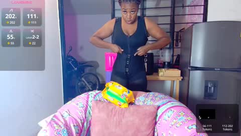 ciaraebonyxxx online show from 10/25/25, 01:24