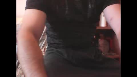 Snapshot of cidcampeador10 chatting on 10/14/25, 03:13 cidcampeador10 online show from 10/14/25, 03:13