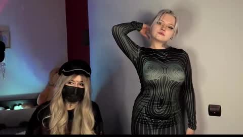 Helen and Teya online show from 09/15/25, 03:01