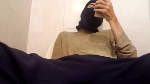 Snapshot of cincopulgadas chatting on 12/11/24, 03:15 Ernesto online show from 12/11/24, 03:15