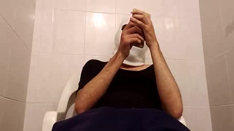 Snapshot of cincopulgadas chatting on 12/24/24, 06:11 Ernesto online show from 12/24/24, 06:11