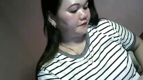 Snapshot of cindy_hot23 chatting on 01/13/25, 10:47 cindy_hot23 online show from 01/13/25, 10:47
