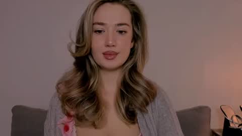 Snapshot of cindyprettywomen chatting on 11/01/25, 06:15 cindyprettywomen online show from 11/01/25, 06:15