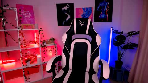 Snapshot of cindysparkl chatting on 10/07/25, 03:58 Cindy online show from 10/07/25, 03:58