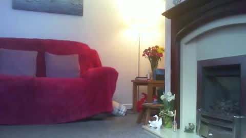 Snapshot of cineman22 chatting on 10/22/25, 07:41 Cineman22 online show from 10/22/25, 07:41