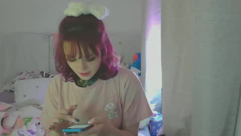 cinnanmoe online show from 11/23/25, 12:43