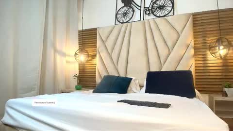 cinthiabaker online show from 09/11/25, 12:05