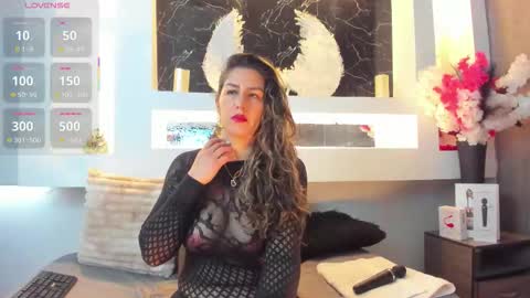 Cinthya  online show from 11/10/25, 12:26