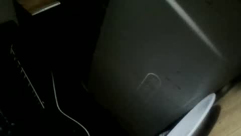 oilywanker online show from 12/01/24, 05:46