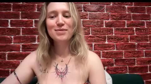 citrusblissss online show from 10/24/25, 03:30