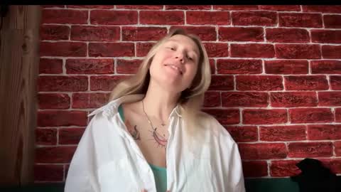 citrusblissss online show from 10/27/25, 02:59