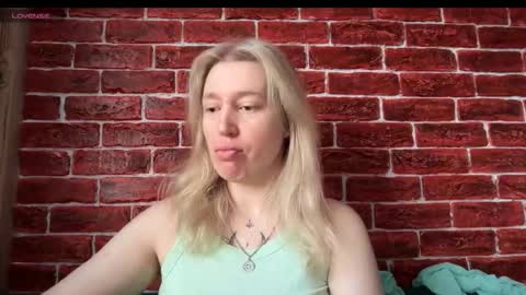 citrusblissss online show from 11/03/25, 02:13