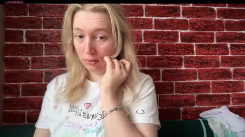 citrusblissss online show from 11/06/25, 02:56