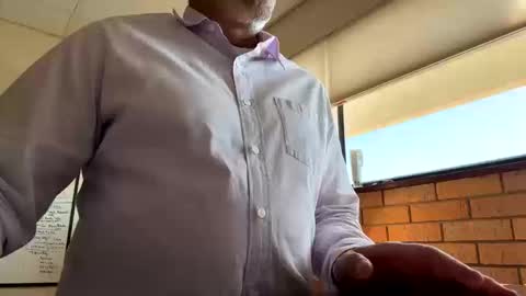 Cjd32 online show from 10/20/25, 07:14