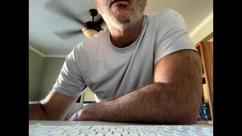 Cjd32 online show from 11/06/25, 09:48