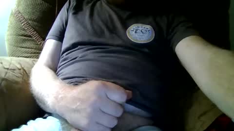 Snapshot of cj720 chatting on 09/22/25, 04:03 cj720 online show from 09/22/25, 04:03