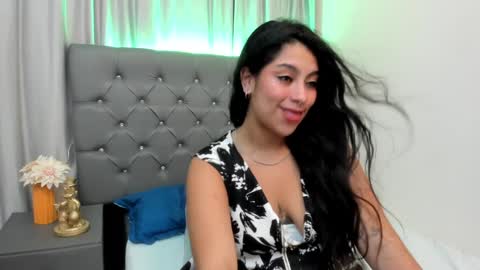 Snapshot of claire_aristizabal chatting on 12/13/24, 10:23 claire aristizabal online show from 12/13/24, 10:23