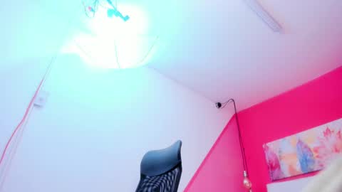 Snapshot of claire_aristizabal chatting on 01/30/25, 12:06 claire aristizabal online show from 01/30/25, 12:06