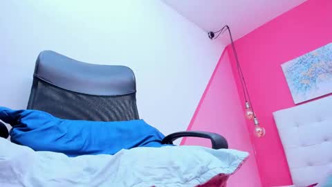 Snapshot of claire_aristizabal chatting on 03/09/25, 10:08 claire aristizabal online show from 03/09/25, 10:08