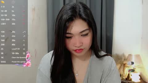 Snapshot of clairewntr_ chatting on 11/13/25, 04:44 CLAIRE online show from 11/13/25, 04:44